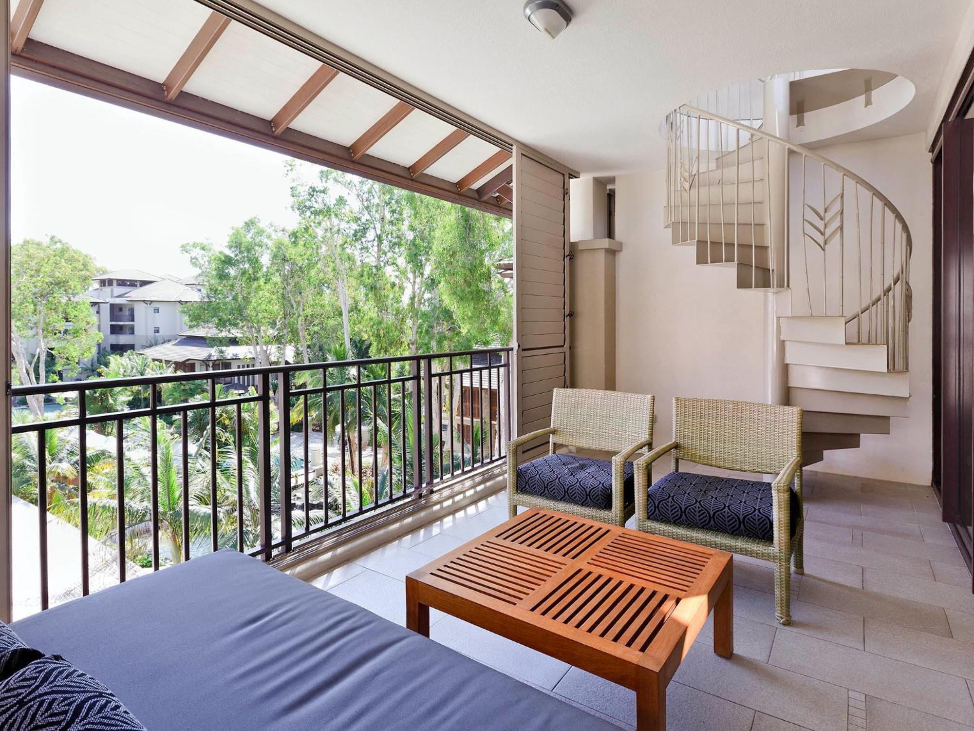 Pullman Palm Cove Sea Temple Resort & Spa Exteriör bild
